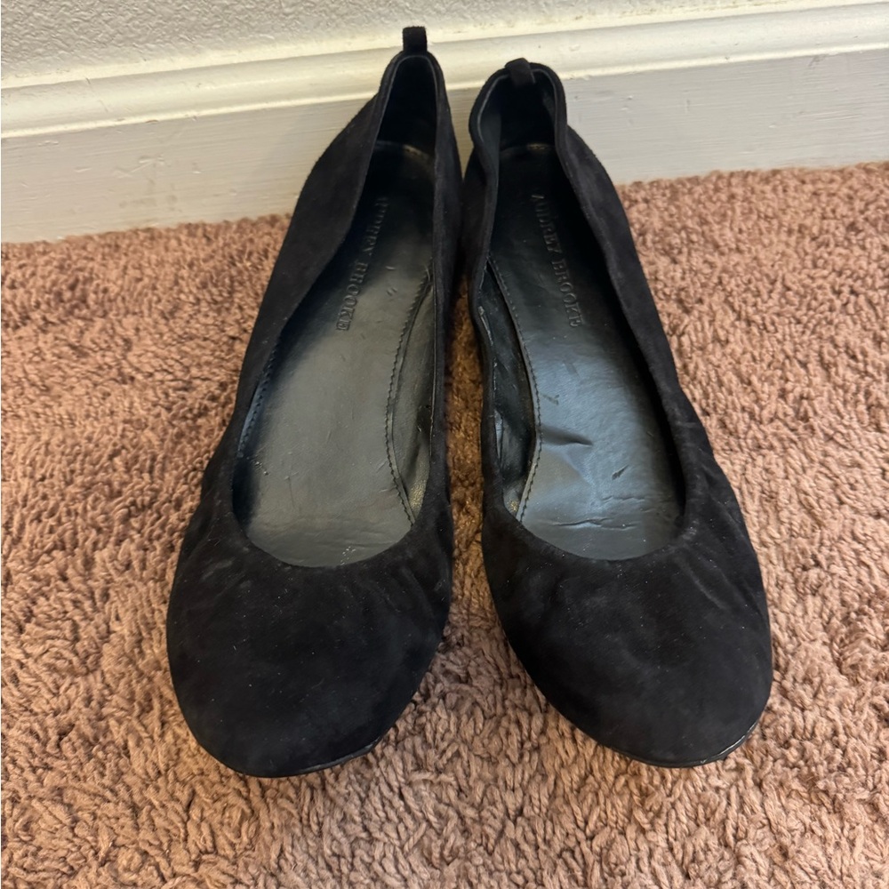 2 FOR $20 Audrey Brooke Black Suede Flats 10 - Picture 2 of 10